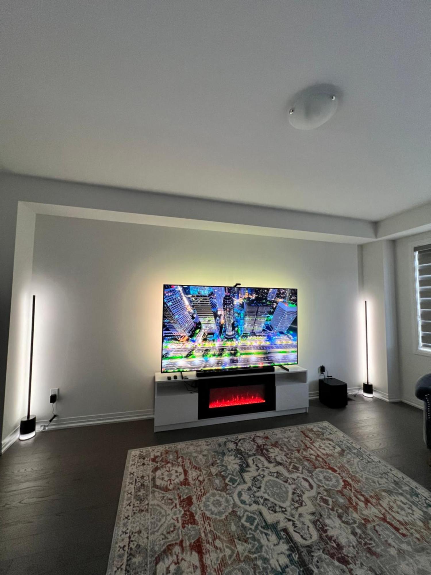 Brand New 4 Bedroom Villa By Hamilton Airport! Экстерьер фото